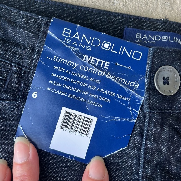 New Bandolino tummy control Bermuda - Picture 2 of 16